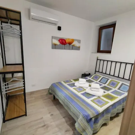 Vanni 61 Apartment Cefalu